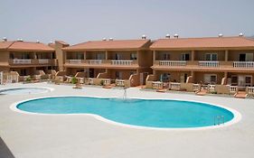 Navy Apartment, El Poris